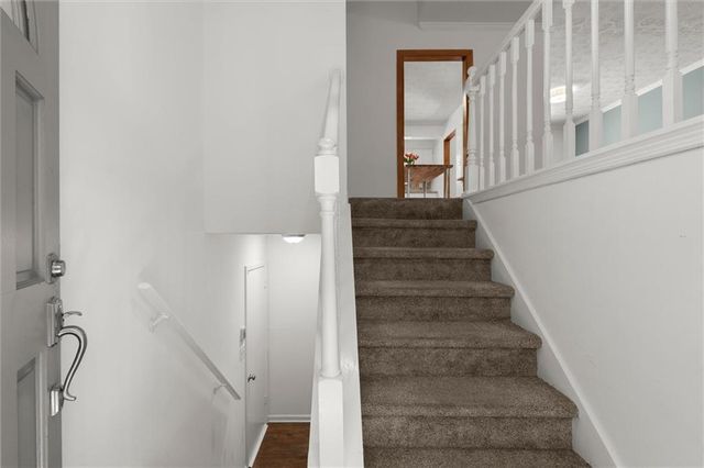 695 Waterbrook Terrace, Roswell, GA 30076