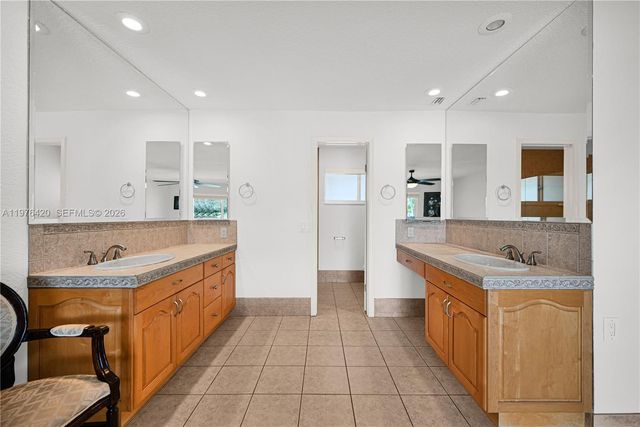 5081 SW 119th Ave, Cooper City, FL 33330