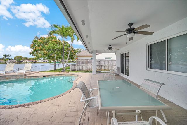 5081 SW 119th Ave, Cooper City, FL 33330