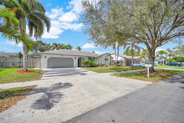 5081 SW 119th Ave, Cooper City, FL 33330