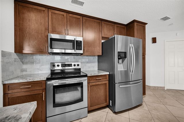 5081 SW 119th Ave, Cooper City, FL 33330