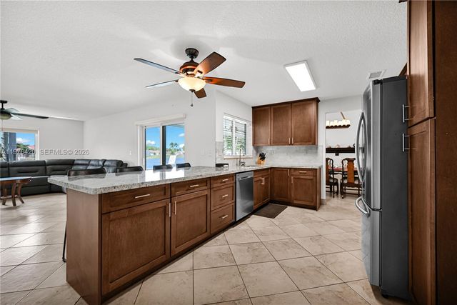 5081 SW 119th Ave, Cooper City, FL 33330