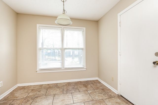 305 Short Ct, Smyrna, TN 37167