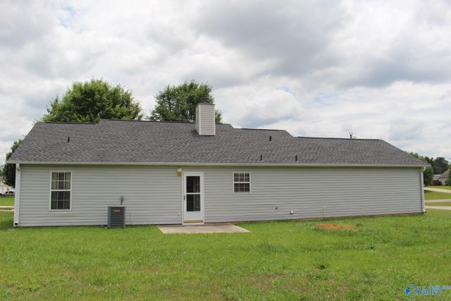 155 Fox Chase Trail, Toney, AL 35773
