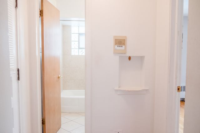 1537 William Street 1E, River Forest, IL 60305