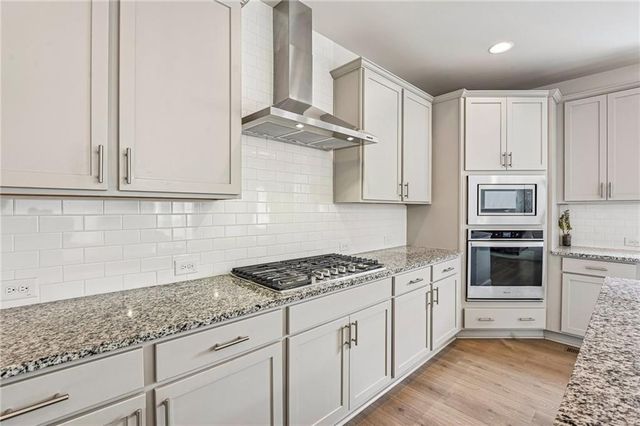 129 Edinburgh Drive, Canton, GA 30115
