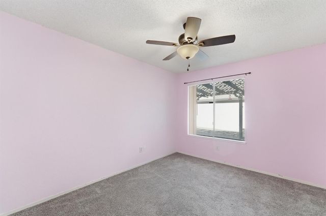 2037 Zeeland Ct, Modesto, CA 95356