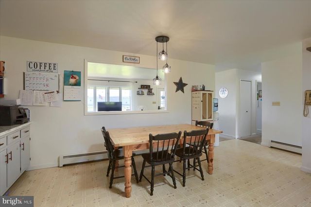 1023-A ENDERS RD, Halifax, PA 17032