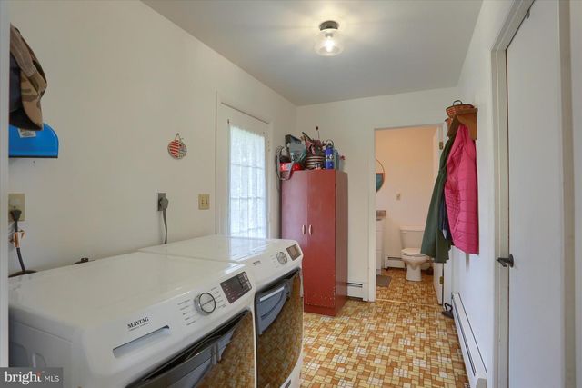 1023-A ENDERS RD, Halifax, PA 17032