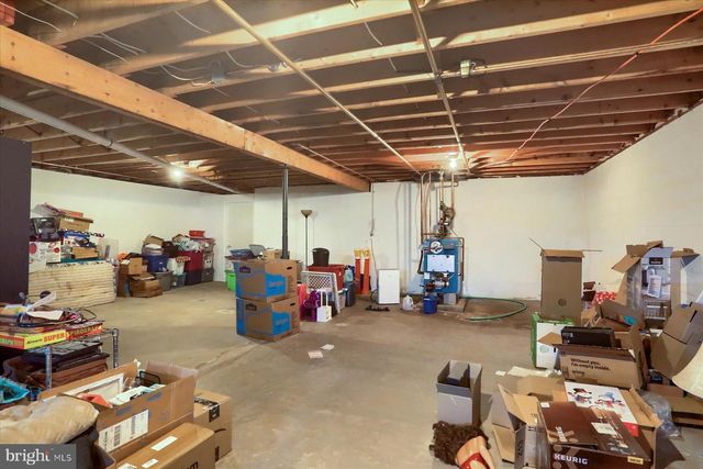 1023-A ENDERS RD, Halifax, PA 17032