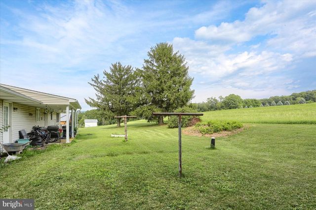 1023-A ENDERS RD, Halifax, PA 17032