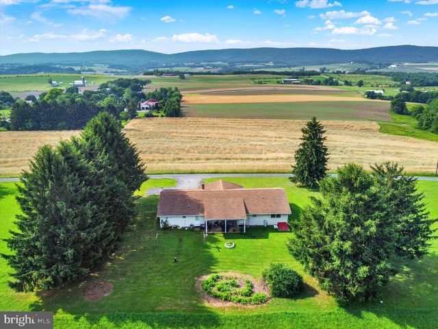 1023-A ENDERS RD, Halifax, PA 17032