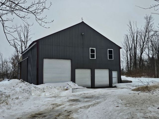 383 Peter Scott Road, Schroeppel, NY 13132