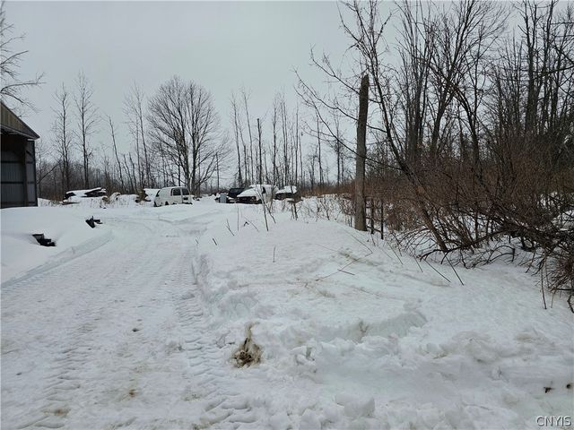 383 Peter Scott Road, Schroeppel, NY 13132