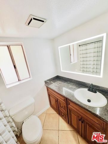 2507 E 15th Street 104, Long Beach, CA 90804