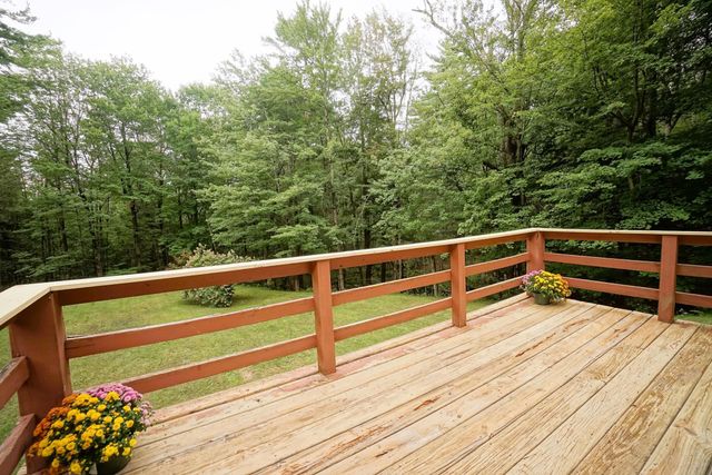 212 Colburn Road, Temple, NH 03084