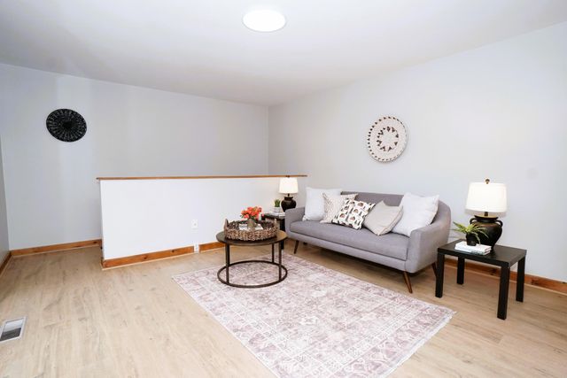 212 Colburn Road, Temple, NH 03084