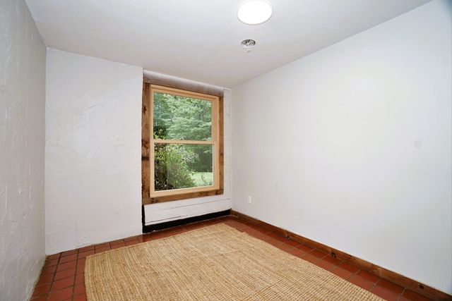 212 Colburn Road, Temple, NH 03084