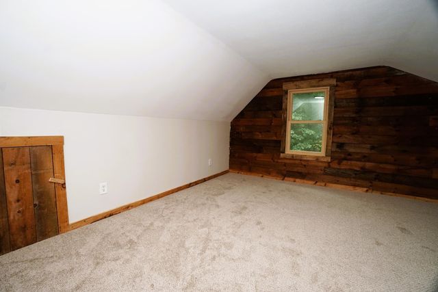 212 Colburn Road, Temple, NH 03084