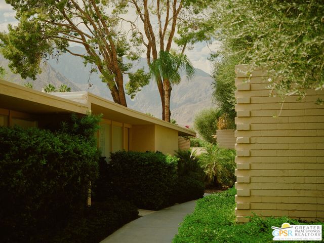 360 Cabrillo Road 101, Palm Springs, CA 92262