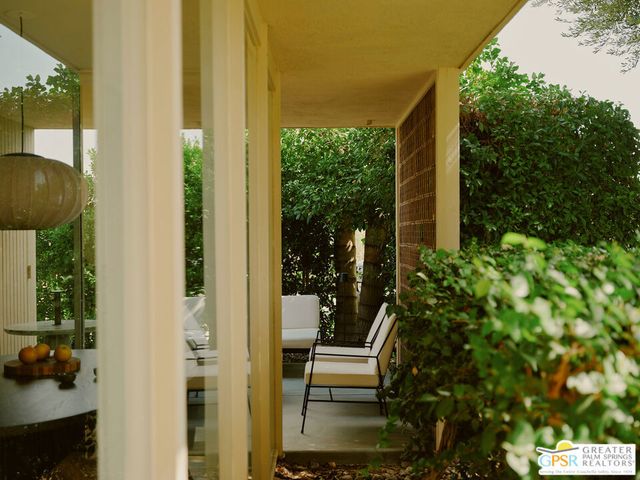 360 Cabrillo Road 101, Palm Springs, CA 92262