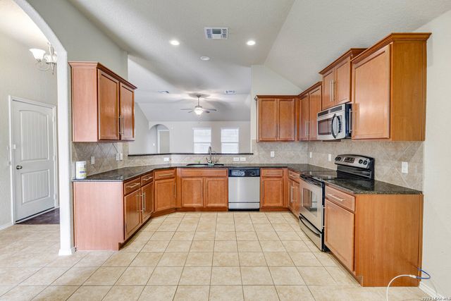 348 Buckboard, Cibolo, TX 78108