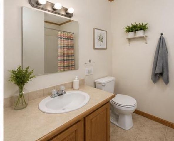 240 N Juneau Street, Adams, WI 53910