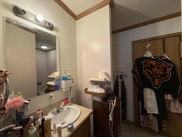 240 N Juneau Street, Adams, WI 53910