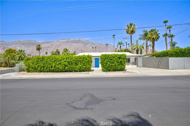 2080 E Mcmanus Drive, Palm Springs, CA 92262