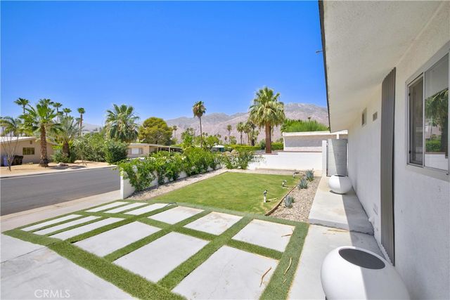 2080 E Mcmanus Drive, Palm Springs, CA 92262