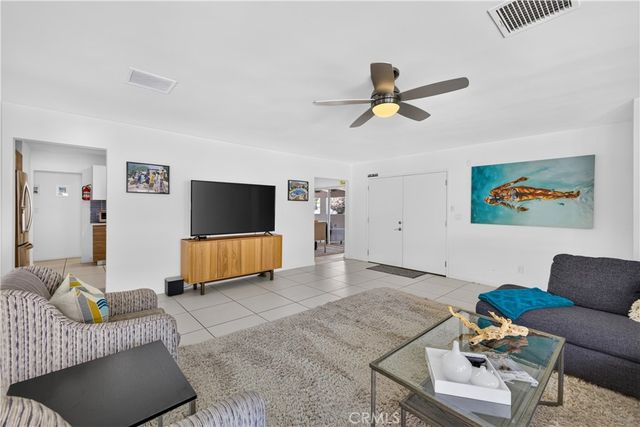 2080 E Mcmanus Drive, Palm Springs, CA 92262