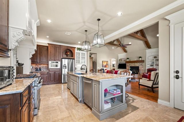 2725 Open Range Road, Edmond, OK 73034
