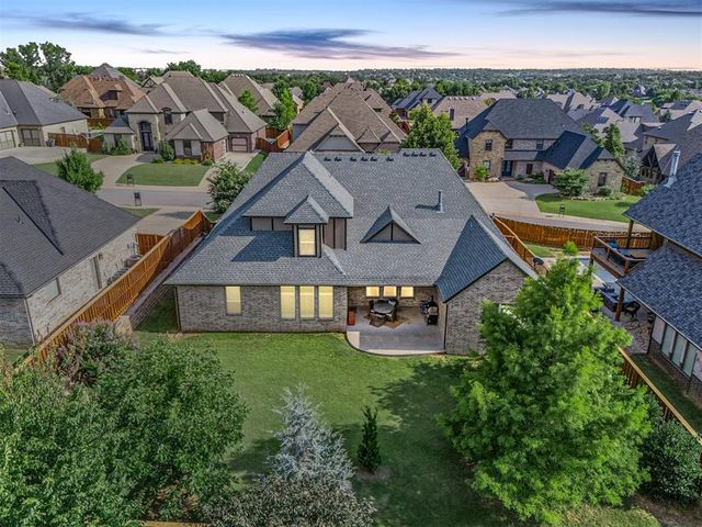 2725 Open Range Road, Edmond, OK 73034