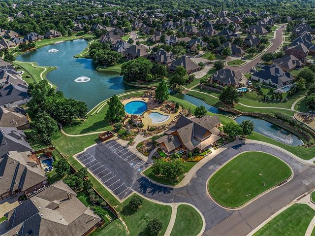 2725 Open Range Road, Edmond, OK 73034