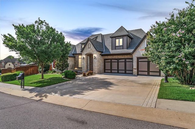 2725 Open Range Road, Edmond, OK 73034
