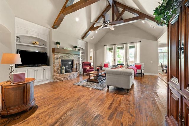 2725 Open Range Road, Edmond, OK 73034