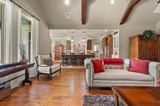 2725 Open Range Road, Edmond, OK 73034