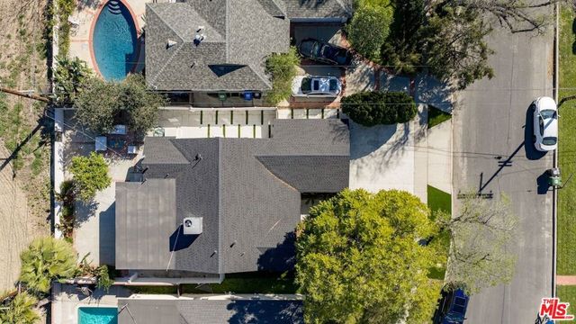 6160 Shoshone Avenue, Encino, CA 91316