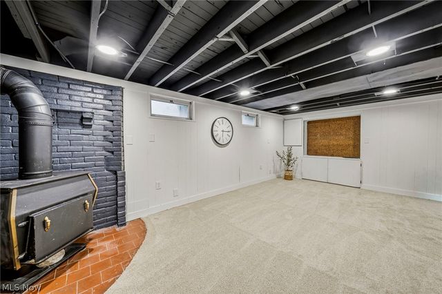 305 Hayes Avenue, Cuyahoga Falls, OH 44221