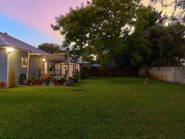 1189 NW 15th Street, Stuart, FL 34994