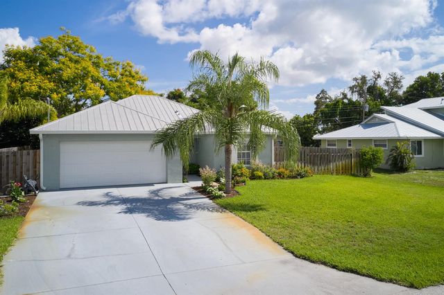 1189 NW 15th Street, Stuart, FL 34994