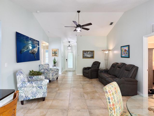 1189 NW 15th Street, Stuart, FL 34994
