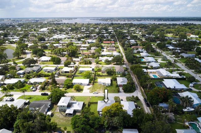 1189 NW 15th Street, Stuart, FL 34994