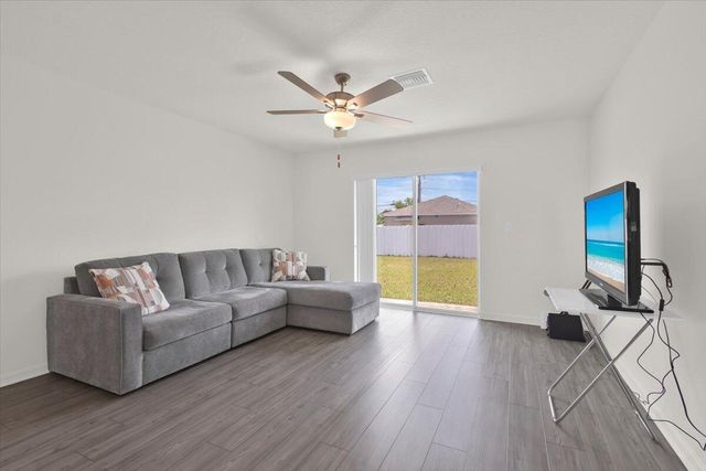 920 SW Castaneda Lane, Port St. Lucie, FL 34953