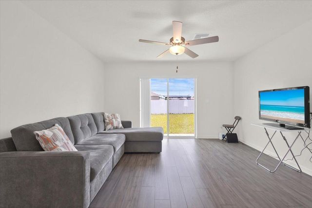 920 SW Castaneda Lane, Port St. Lucie, FL 34953