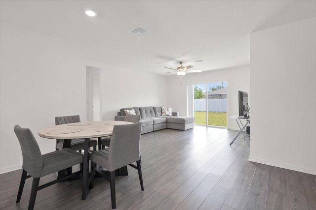 920 SW Castaneda Lane, Port St. Lucie, FL 34953