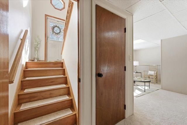 72 Rogers Dr, Stoughton, MA 02072