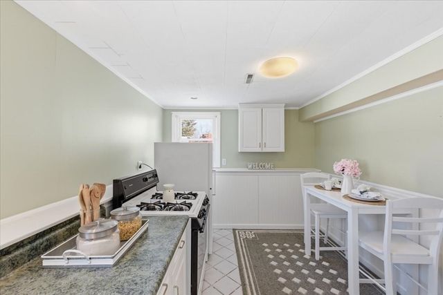 72 Rogers Dr, Stoughton, MA 02072