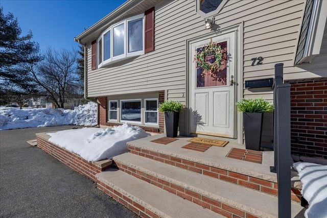 72 Rogers Dr, Stoughton, MA 02072