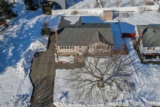 72 Rogers Dr, Stoughton, MA 02072